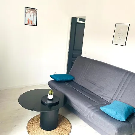 Апартаменты Metropolitan Getaway